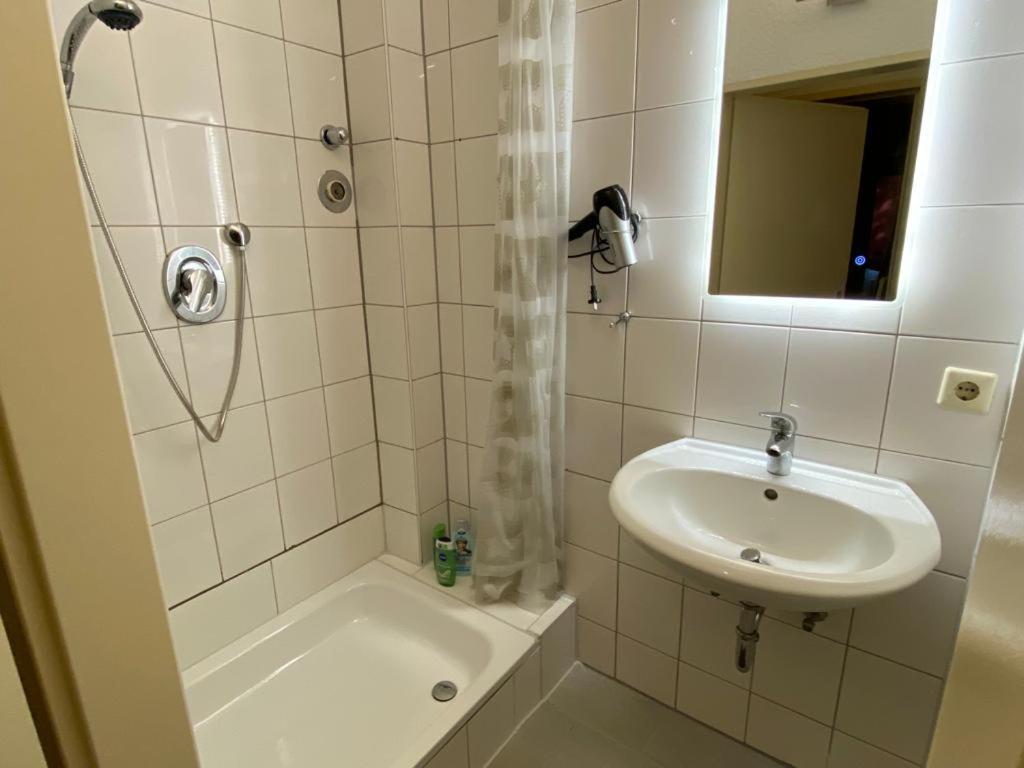 City West Studios Штутгарт Экстерьер фото