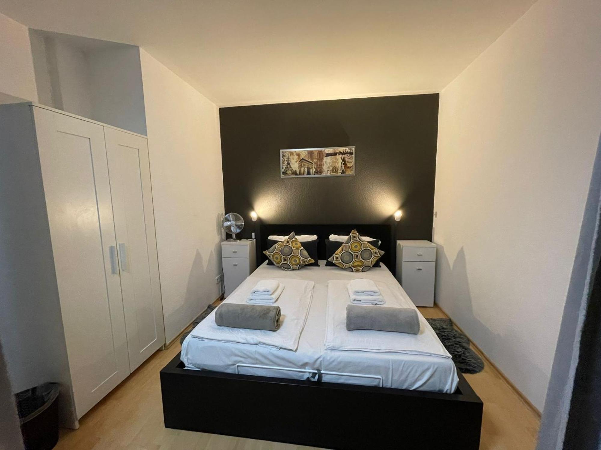 City West Studios Штутгарт Экстерьер фото